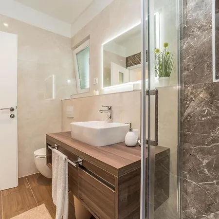 Exclusive Luxury Mar With Glorious Sea View - By Ta Leut Agency Villa *