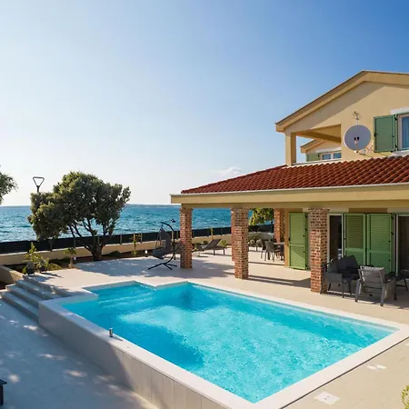 Exclusive Luxury Mar With Glorious Sea View - By Ta Leut Agency *