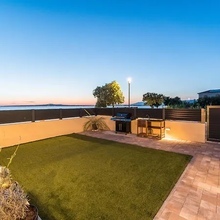 Villa Exclusive Luxury Mar With Glorious Sea View - By Ta Leut Agency Privlaka (Zadar)