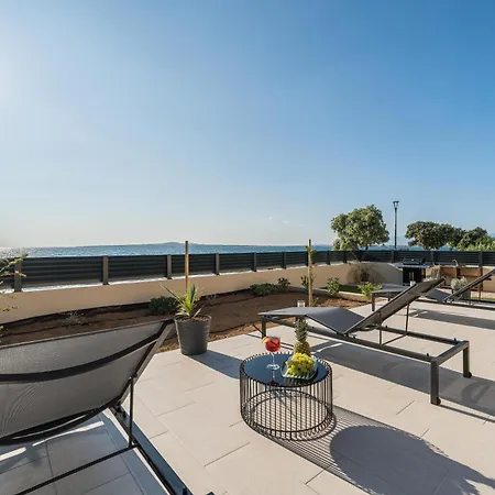 Villa Exclusive Luxury Mar With Glorious Sea View - By Ta Leut Agency