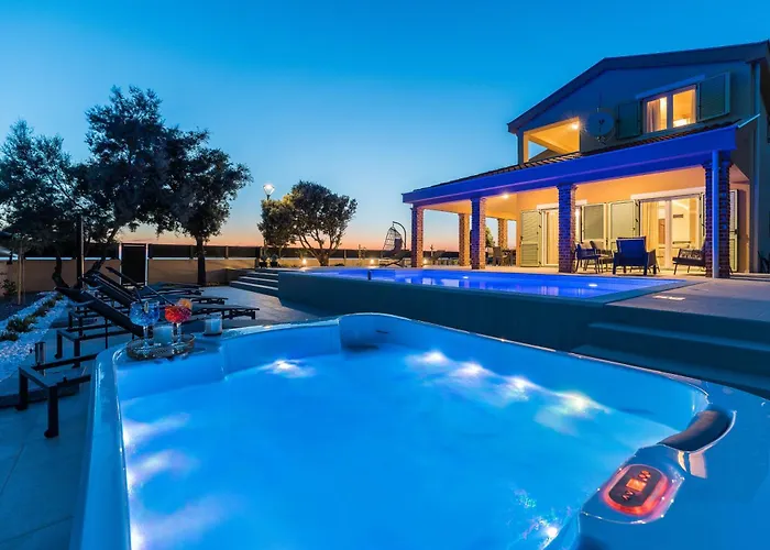 Exclusive Luxury With Glorious Sea View - By Ta Leut Agency Villa Privlaka (Zadar)
