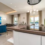 Villa Exclusive Luxury With Glorious Sea View - By Ta Leut Agency