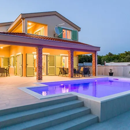 Exclusive Luxury With Glorious Sea View - By Ta Leut Agency Βίλα *