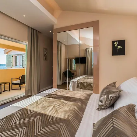 Exclusive Luxury With Glorious Sea View - By Ta Leut Agency * Privlaka (Zadar)